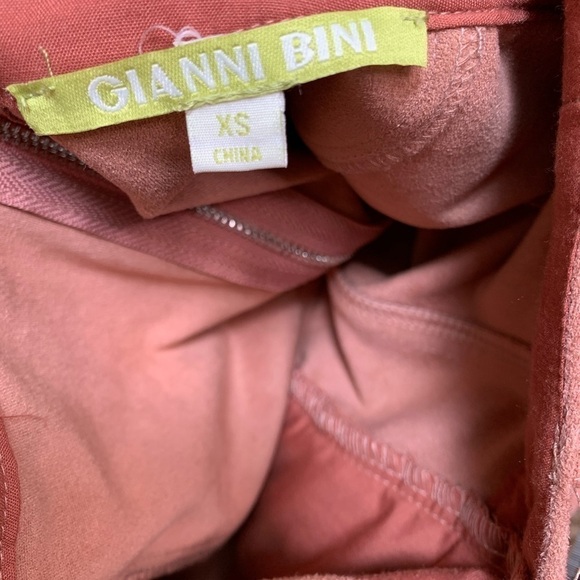 Gianni Bini Faux Suede Skirt - Picture 6 of 11